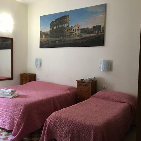 Casa Rosy Hotel Rome Exterior photo