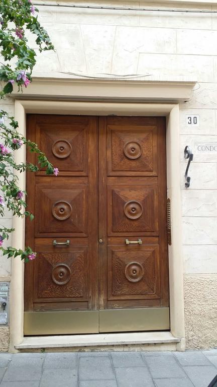 Casa Rosy Hotel Rome Exterior photo